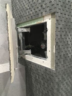 Люк под плитку Нажимной Секрет-Лайт 2 створки 1050*500 Люк под плитку Нажимной Секрет-Лайт 2 створки 1050*500